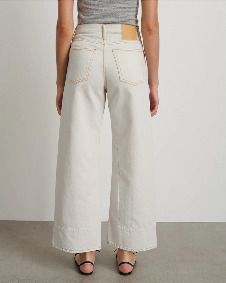Marcel Culotte | Tile White