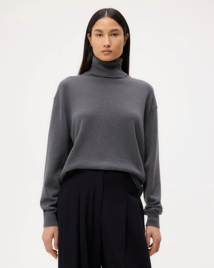 Easy T Neck | Flat Charcoal