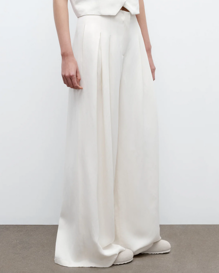 Drew Pant | Bone
