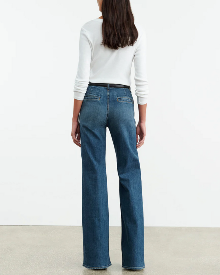 Anna Jean | Classic