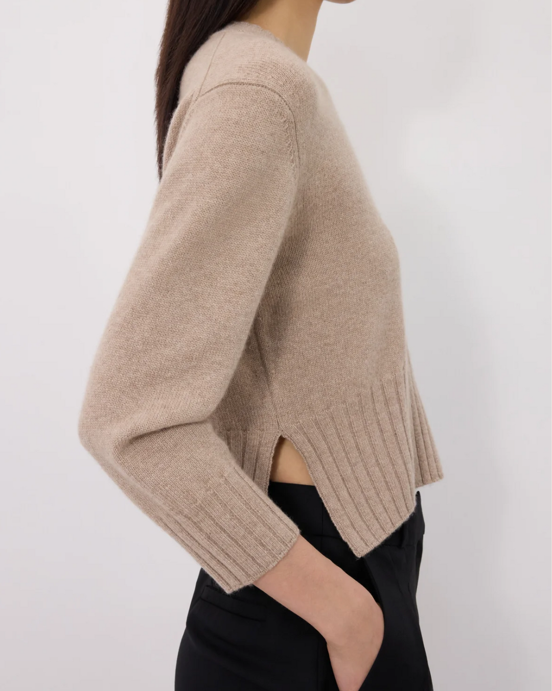Mora Cropped Sweater | Beige Melange