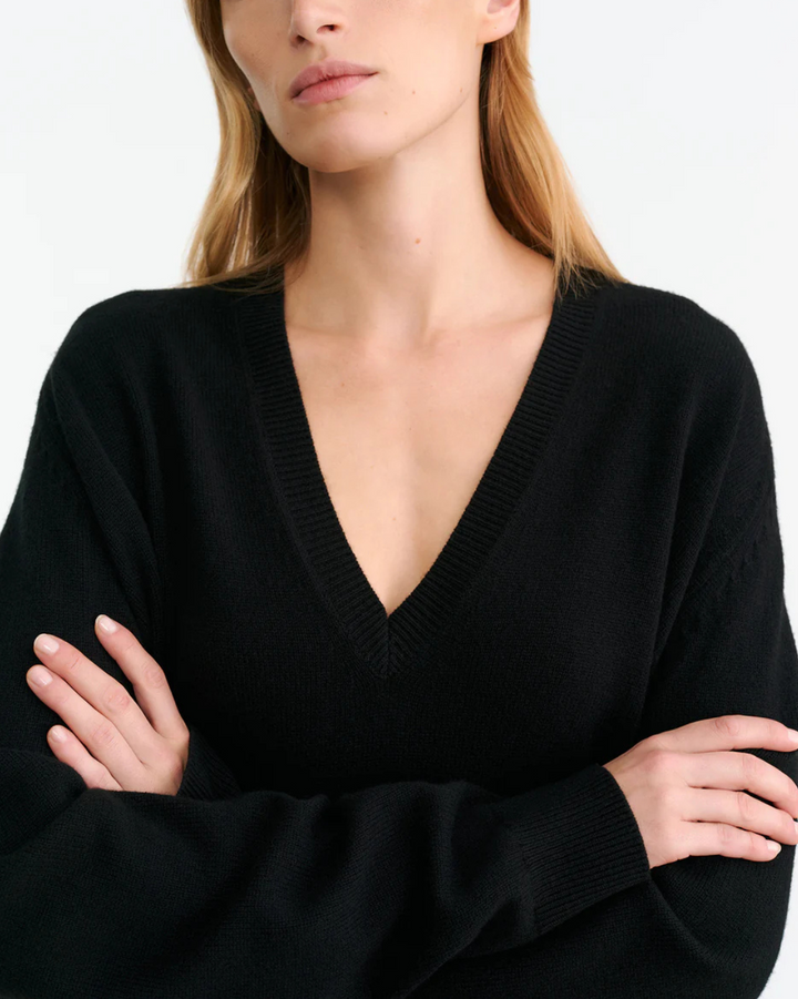 Feron Sweater | Black