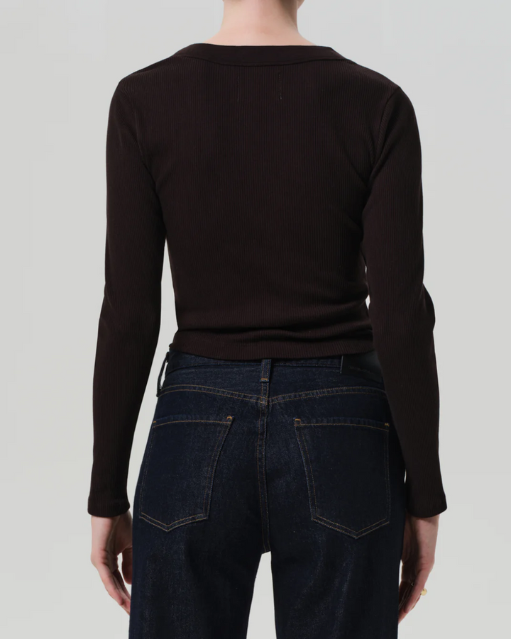 Varra Henley | Chocolate