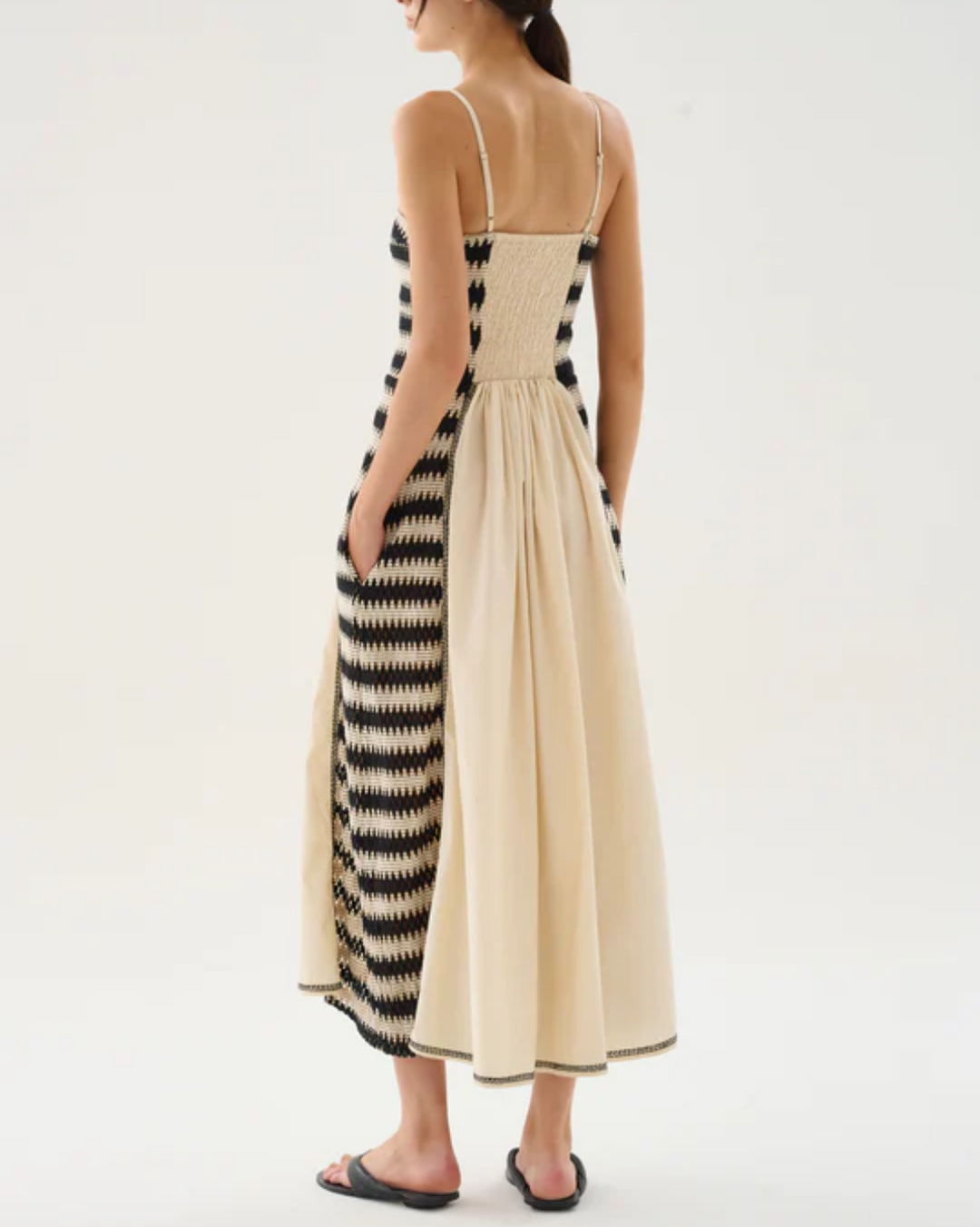 Abasto Carmy Midi Dress | Black