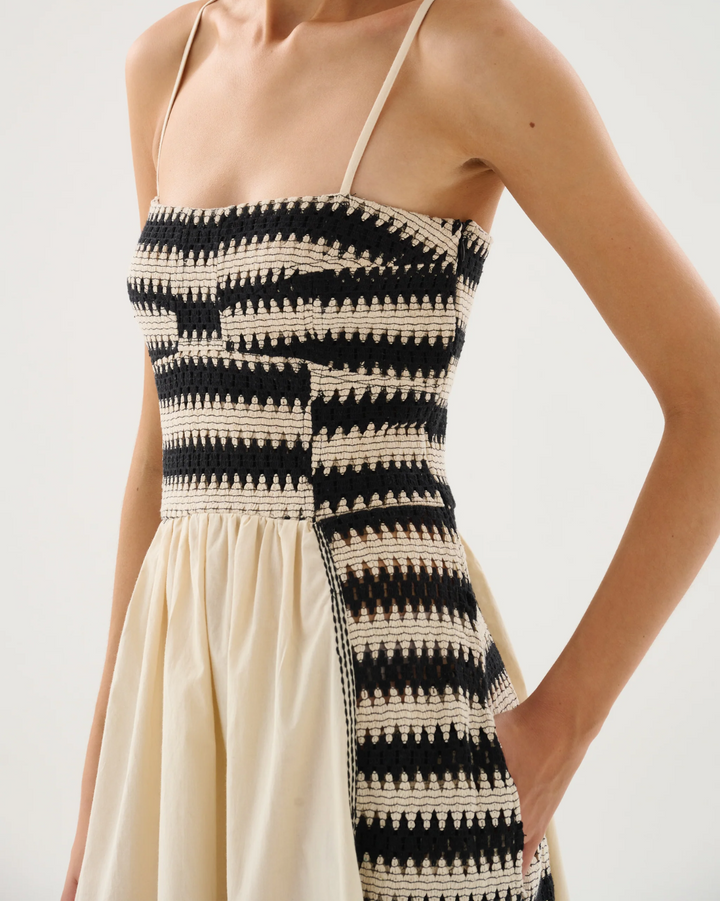 Abasto Carmy Midi Dress | Black