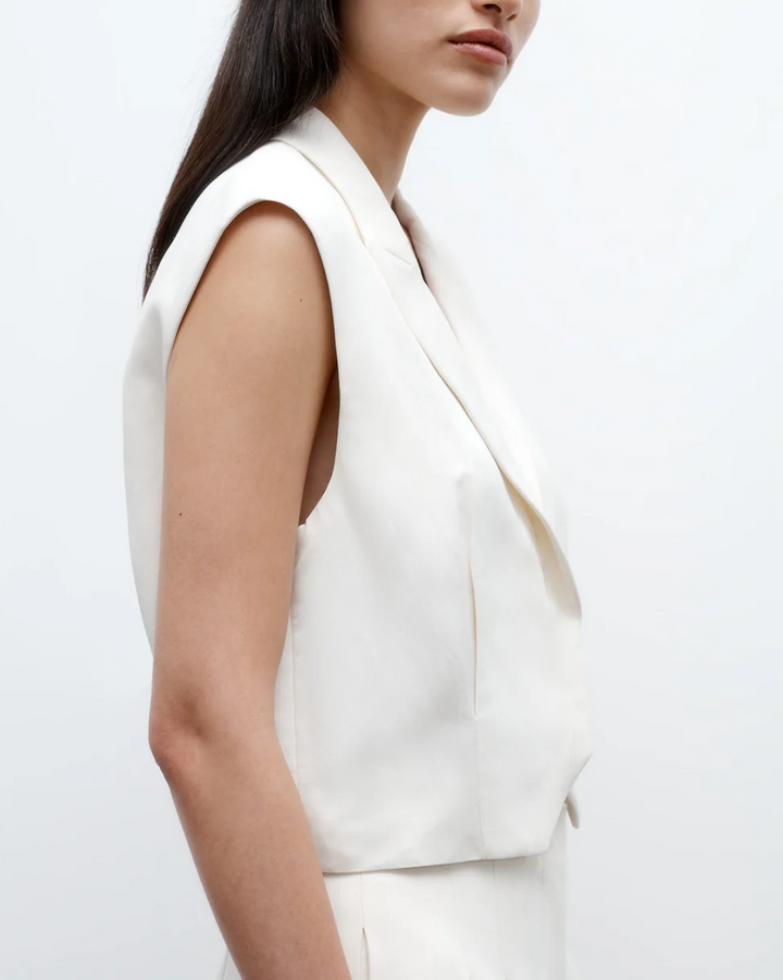 Cropped Tailored Katie Vest | Bone