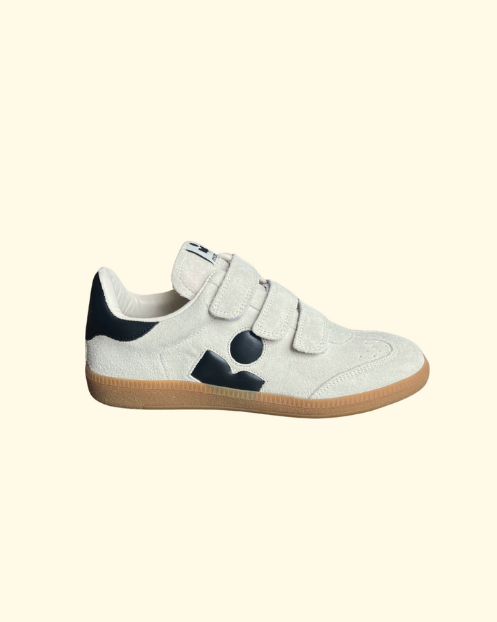 Beth Sneaker | Chalk/Black