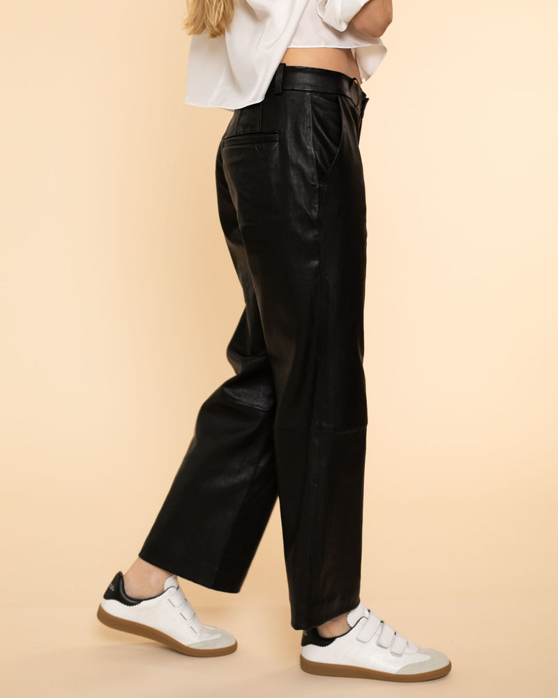 Cropped Baggy Lowrise Trousers | Black