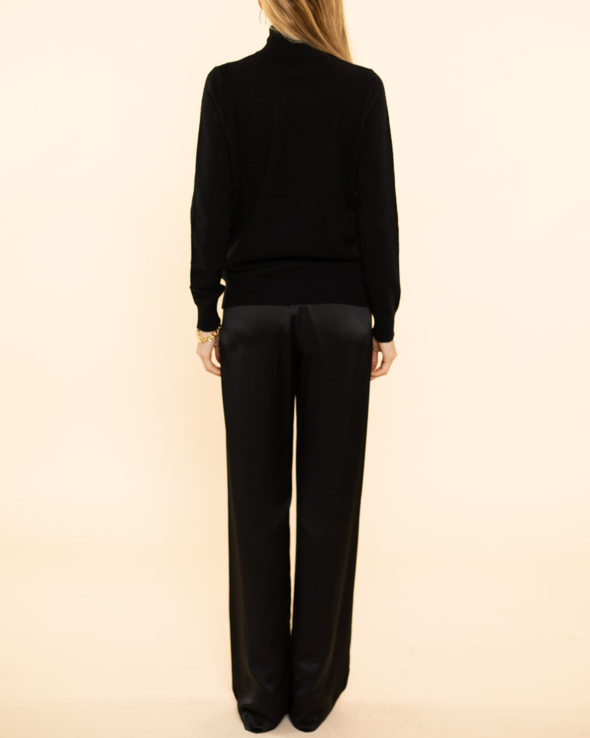 Iris Sweater | Black