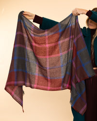 Mirror Cashmere Shawl Checks | Ultramarin+Magenta