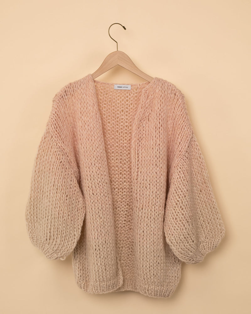 Fine Cashmere Gradient Big Cardigan | Soft Apricot