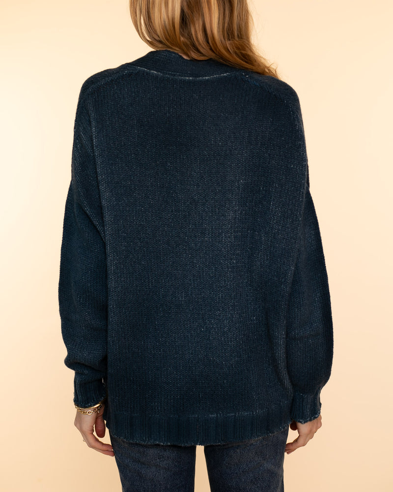 Atlante V Neck Cardigan | Fume