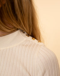 Ribbed Superfine Merinos Turtleneck Sweater | Rice