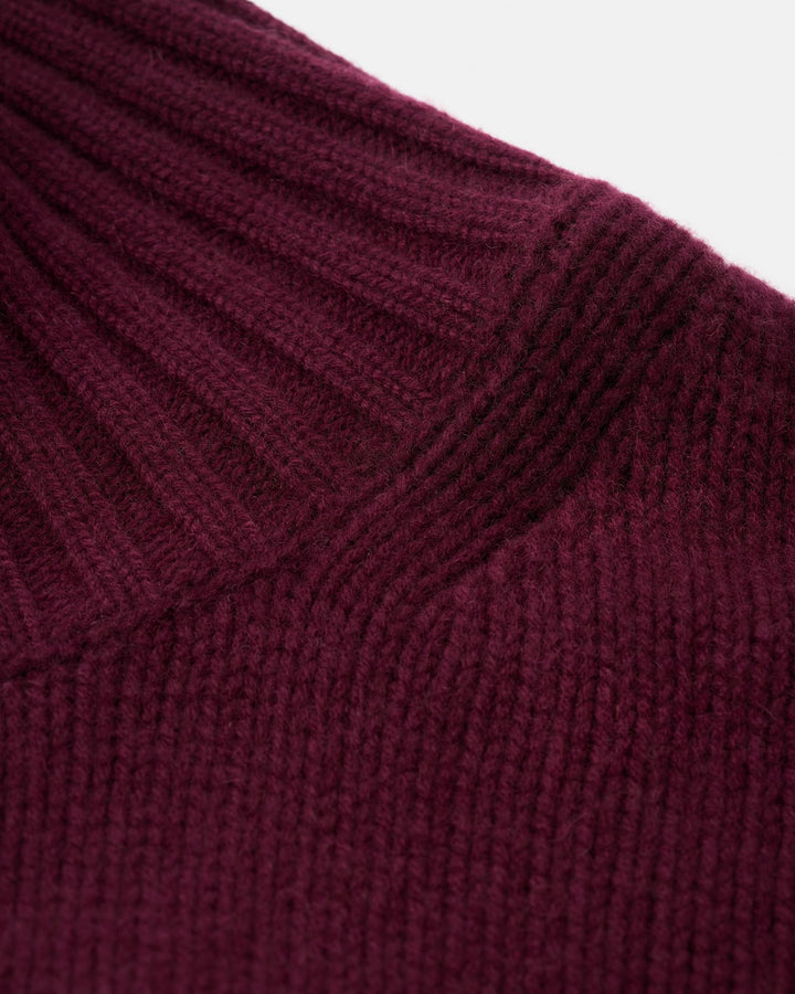 Girlfriend Turtleneck | Bordeaux