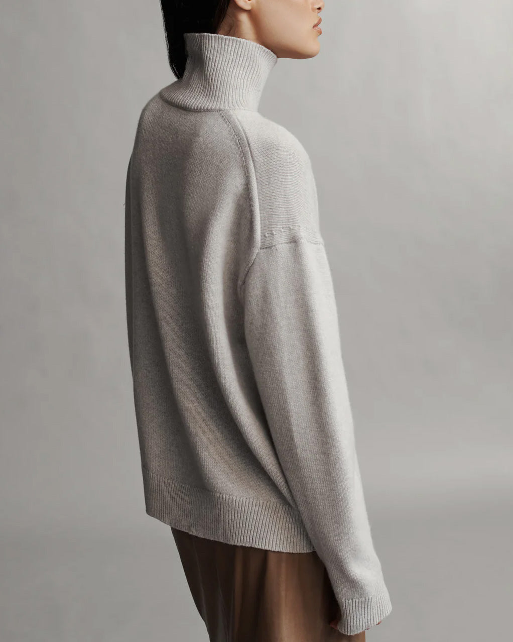 New Perfect Turtleneck | White Heather Grey