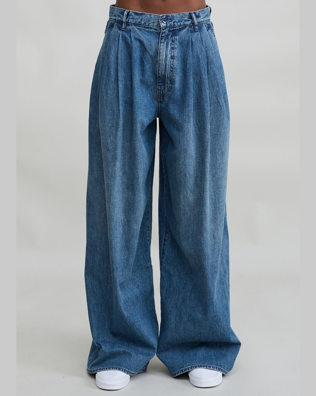 Ainsley Triple Pleat Jean | Shane Indigo