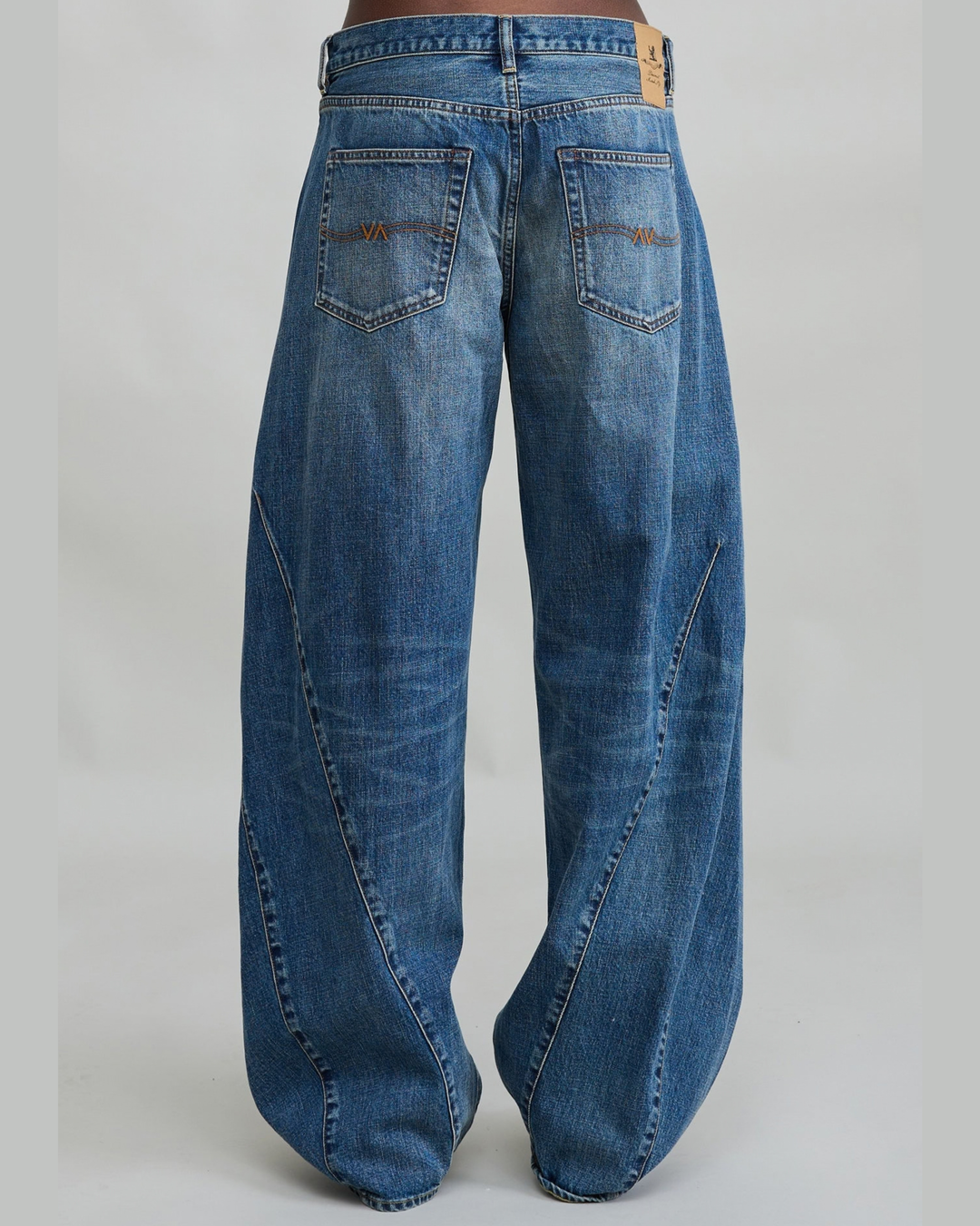 Remy Barrel Jean | Burke Indigo