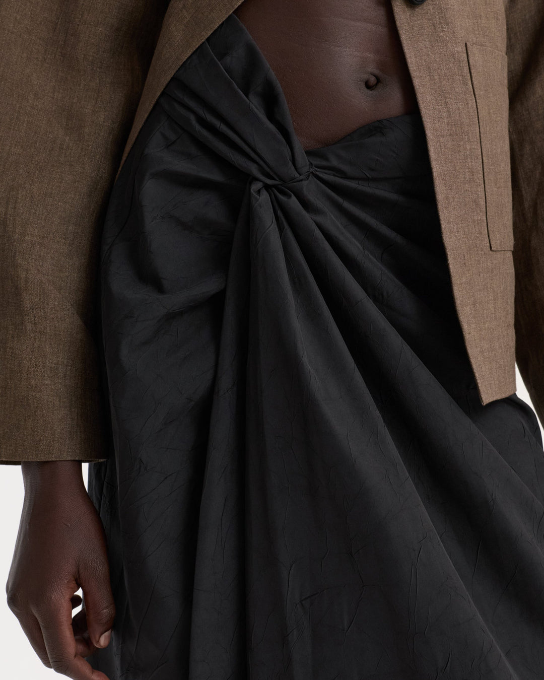 Sarong Textured Skirt | Black