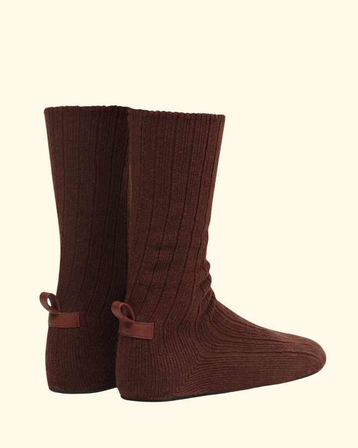 Hampton Strolls | Hazelnut