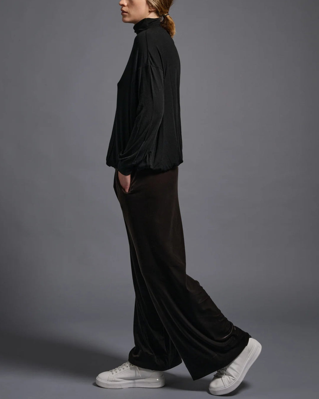 Myra | Black