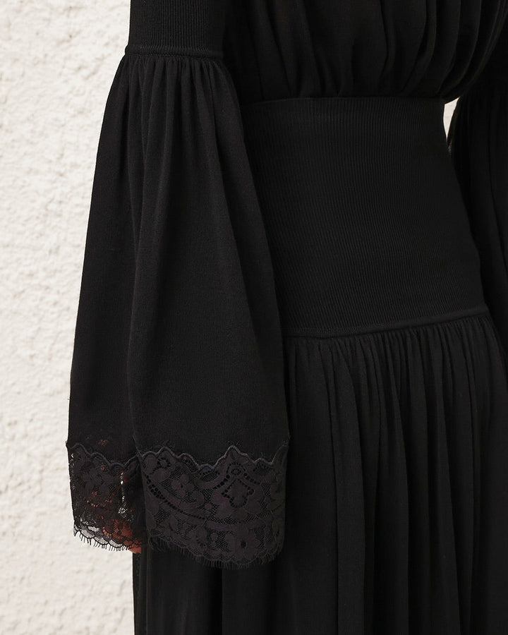 Valiant Lace Maxi Skirt | Black