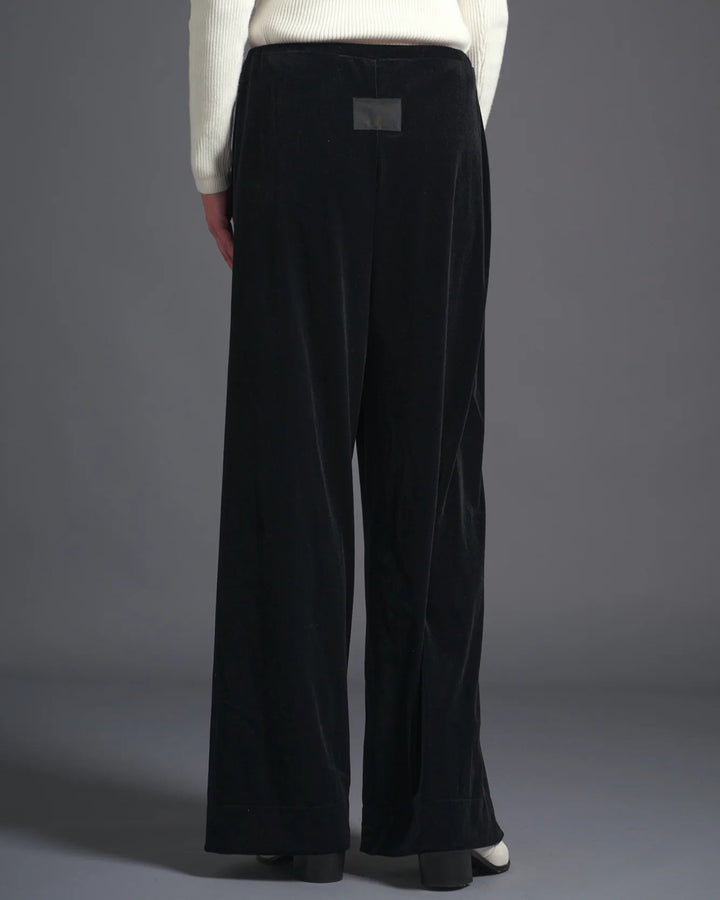 Alison Trouser | Black