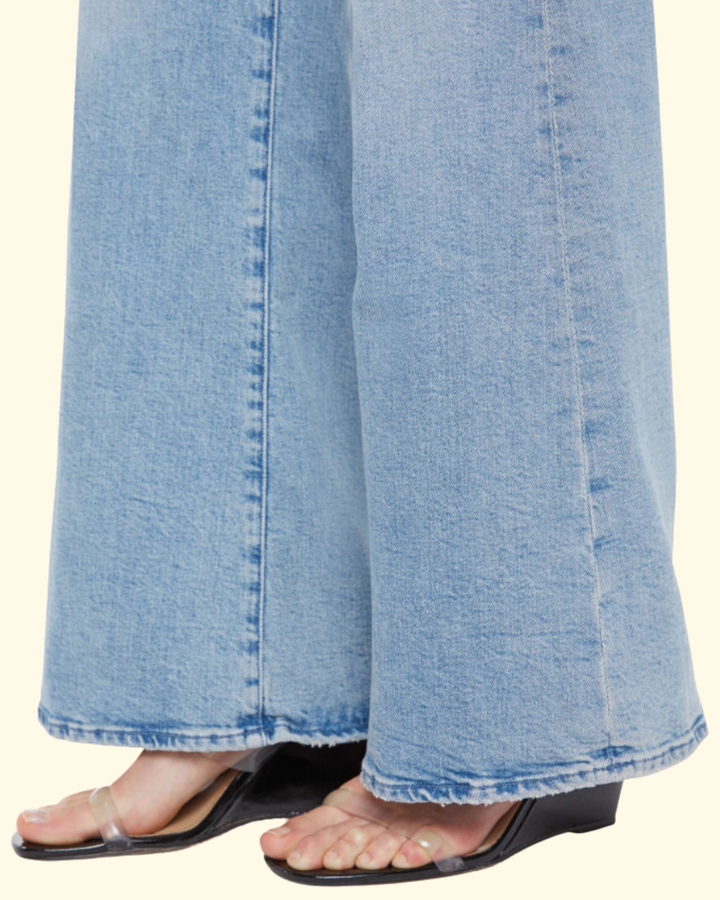 The Hustler Roller Sneak | Confess