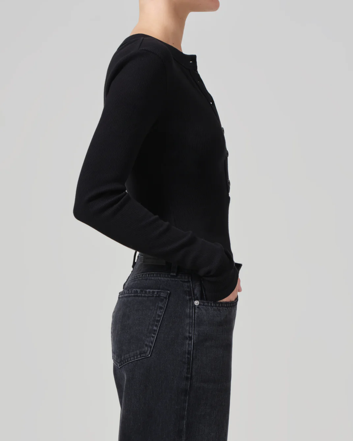 Varra Henley | Black