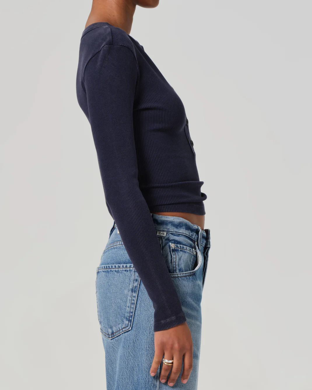 Varra Henley | Mineral Navy