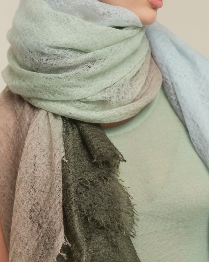 St. Tropez Degradee Shawl | Green Soft