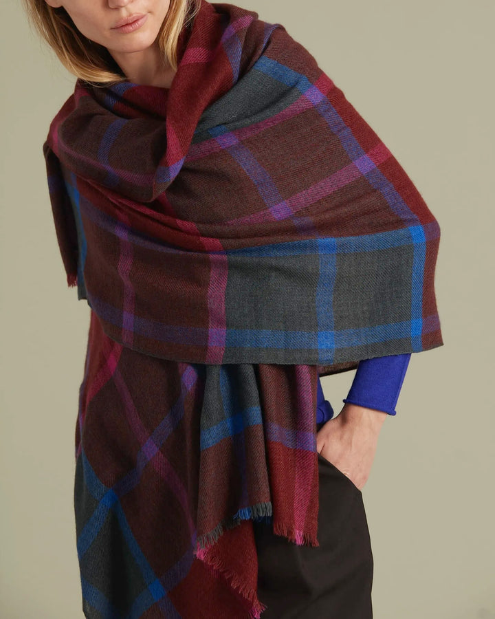 Mirror Cashmere Shawl Checks | Ultramarin+Magenta