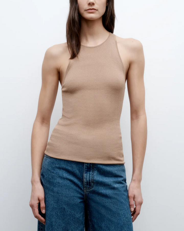 Harbor Tank | Camel