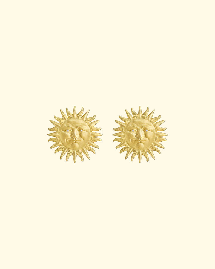 Surface Stud Earring with Diamond | 18K Yellow Gold