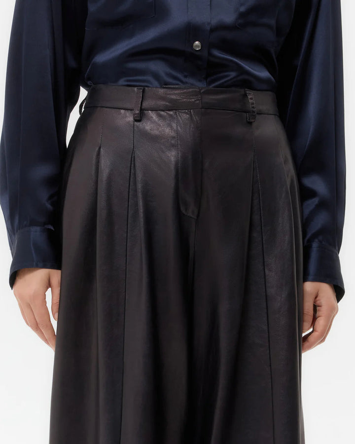 Leather Avery | Dark Midnight