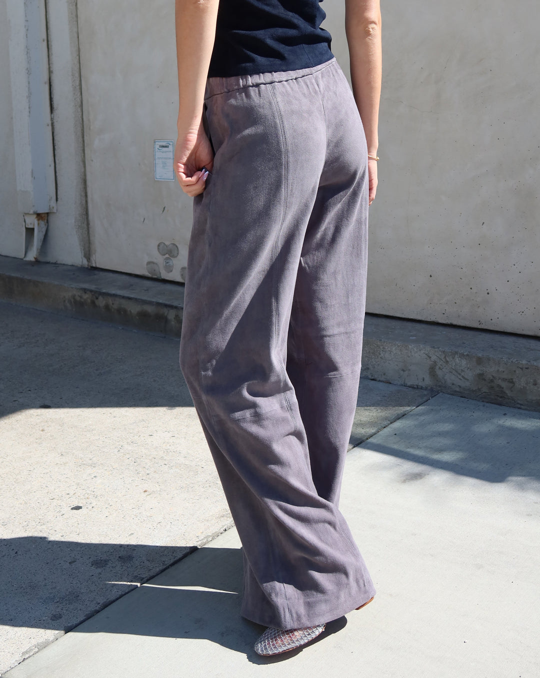 Suede Wide Leg Pant | Castle grey