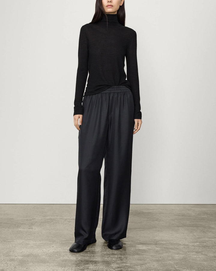 Lory Sweater | Black