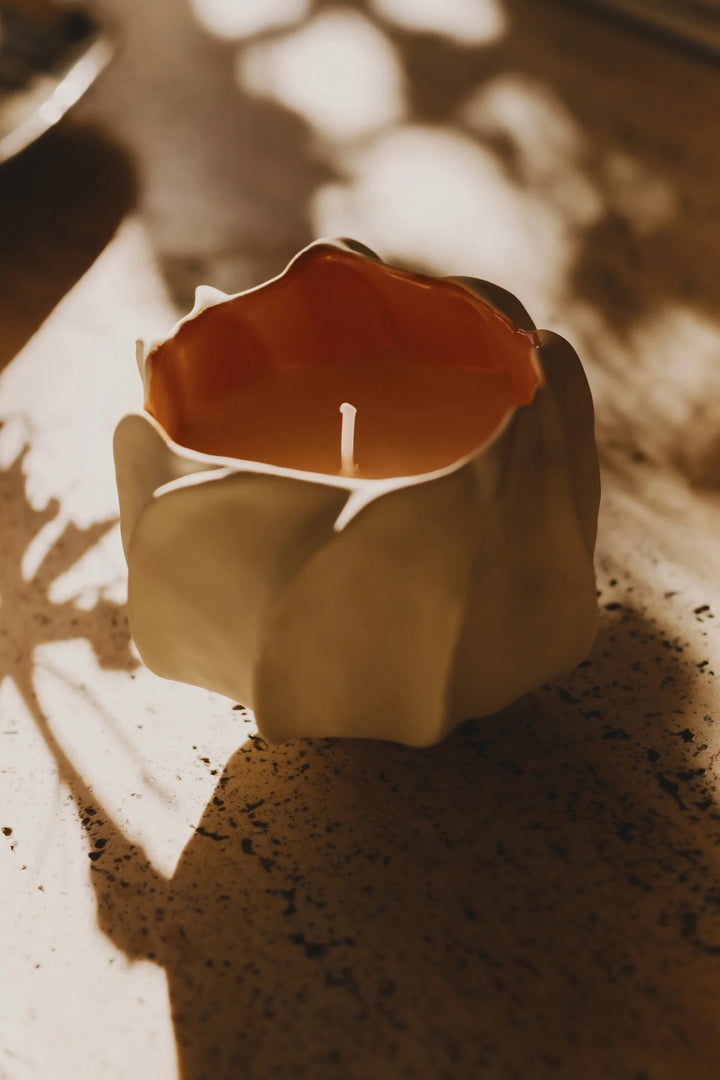 Ulla Candle | Cowrie