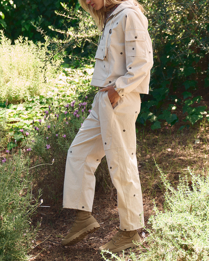 Embroidered Outpost Pant | Cream w/ Daisies