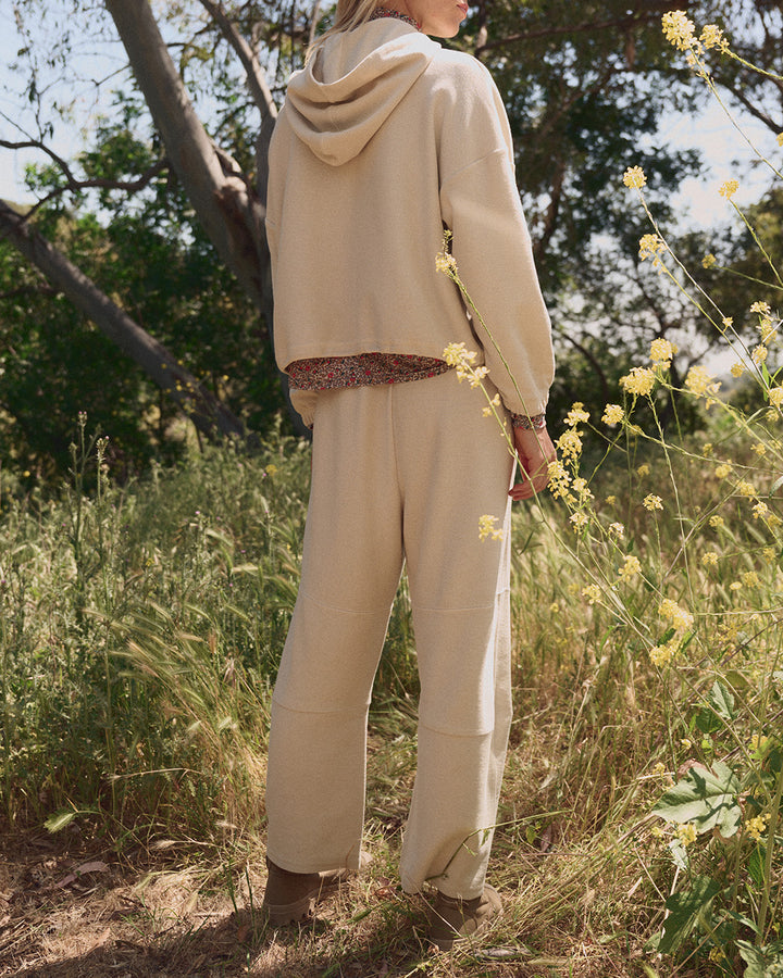 The Roam Sweatpants | Oatmilk