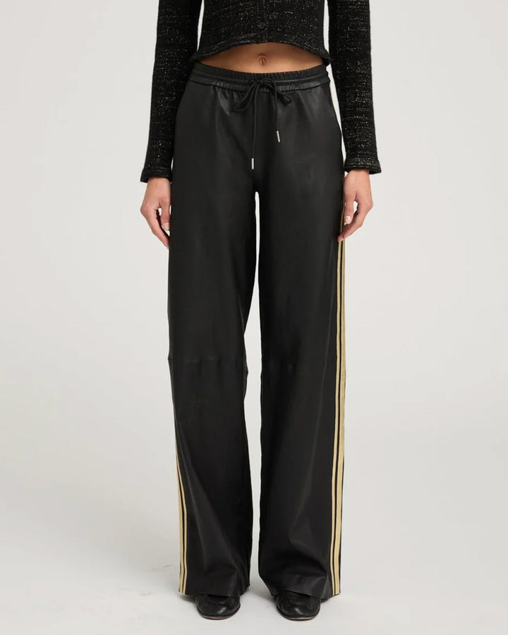 Baggy Athletic Sweatpants | Black/Gold