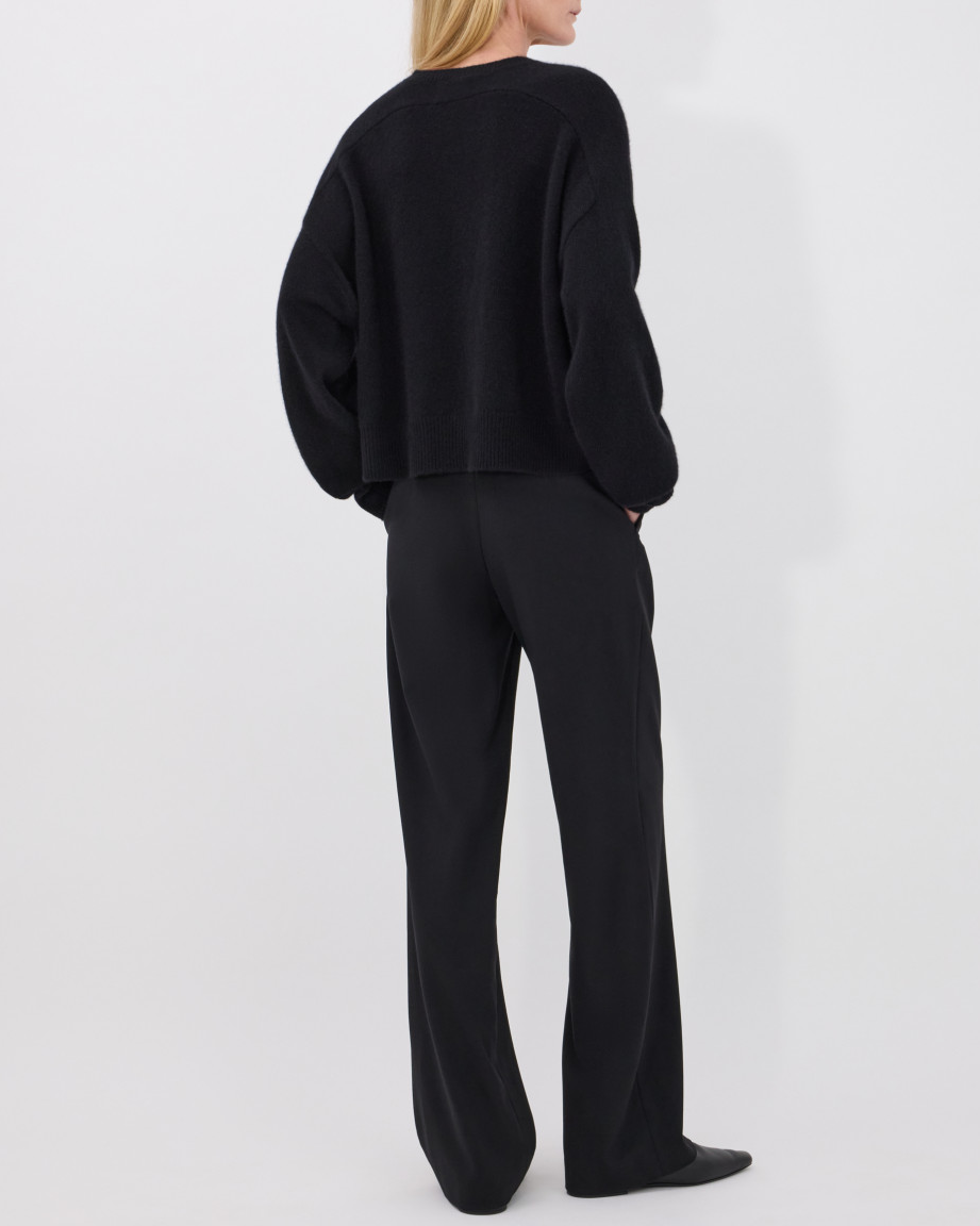 Osilo Tailored Straight Trouser | Black