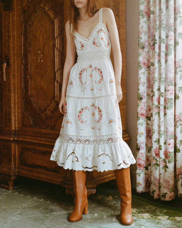 Edwina Embroidery Sleeveless Dress | White