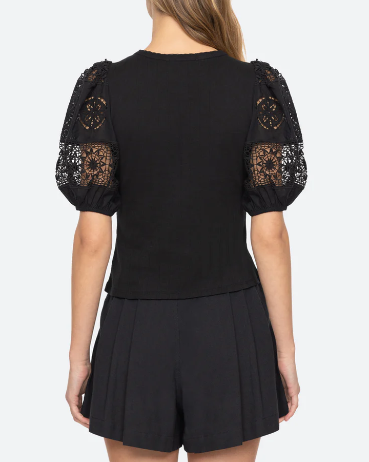 Dahlia Eyelet Combo SLV Tee | Black