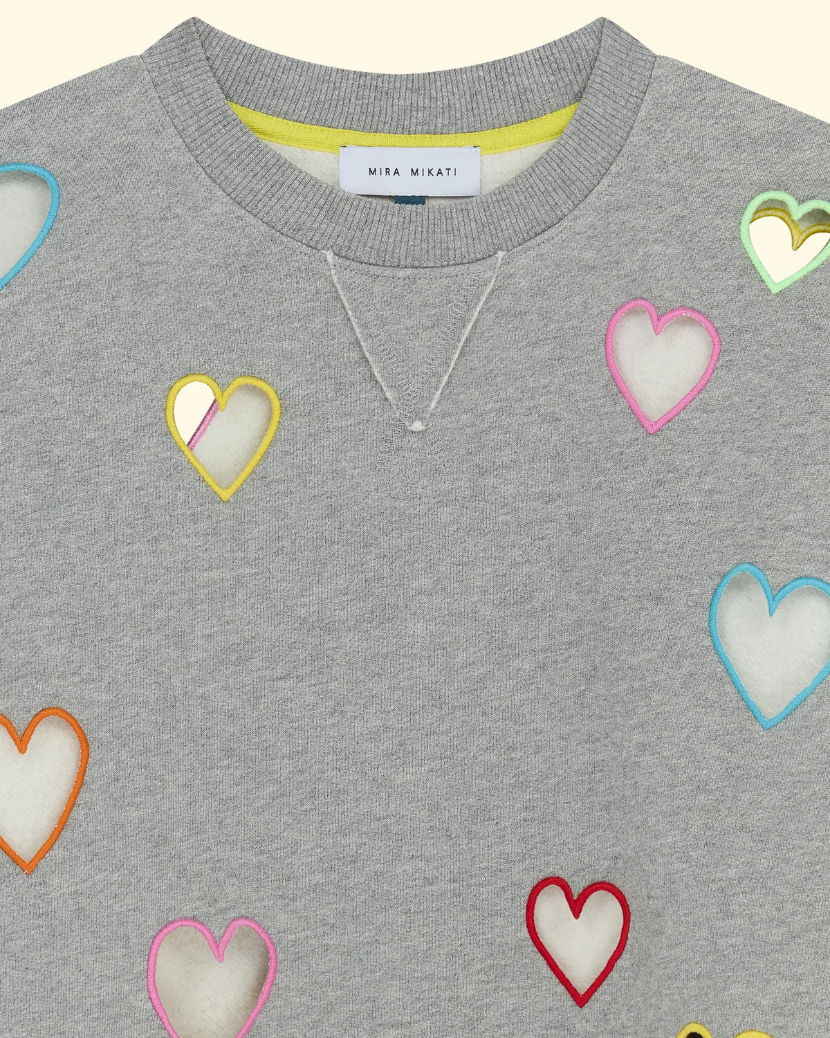 Sweater w Cutout Hearts | Grey