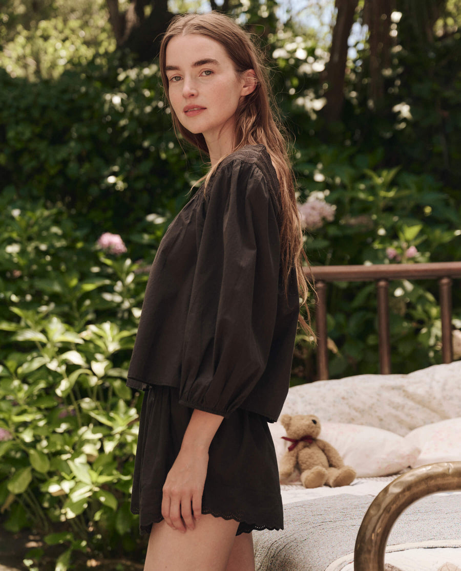 The Eyelet Tap Short | Black