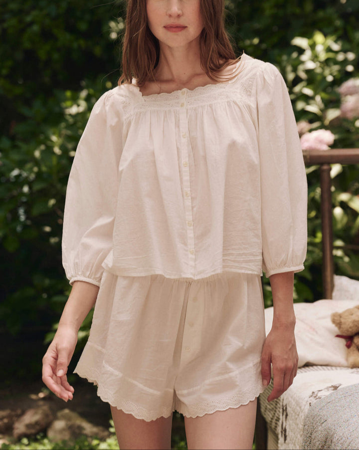The Eyelet Tap Short | White