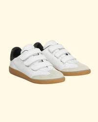 Beth Sneaker | White