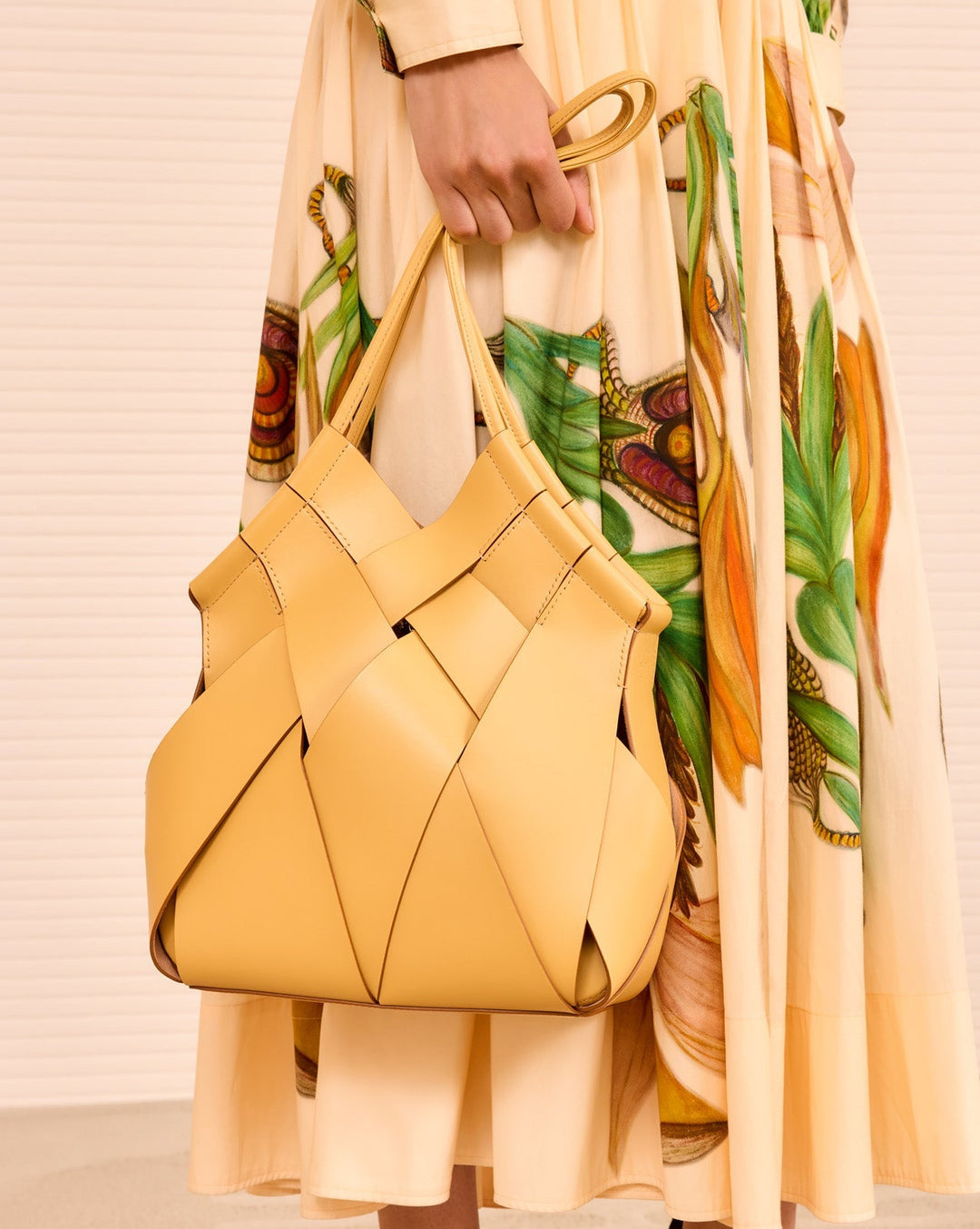 Charlotte Shoulder Bag | Lotus