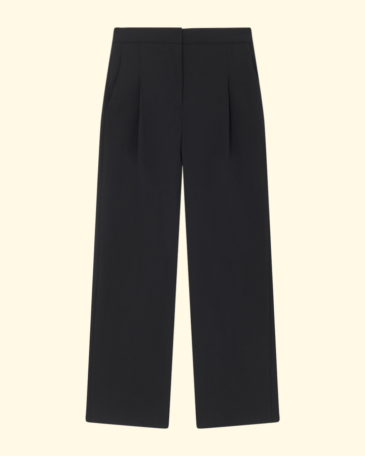 Osilo Tailored Straight Trouser | Black