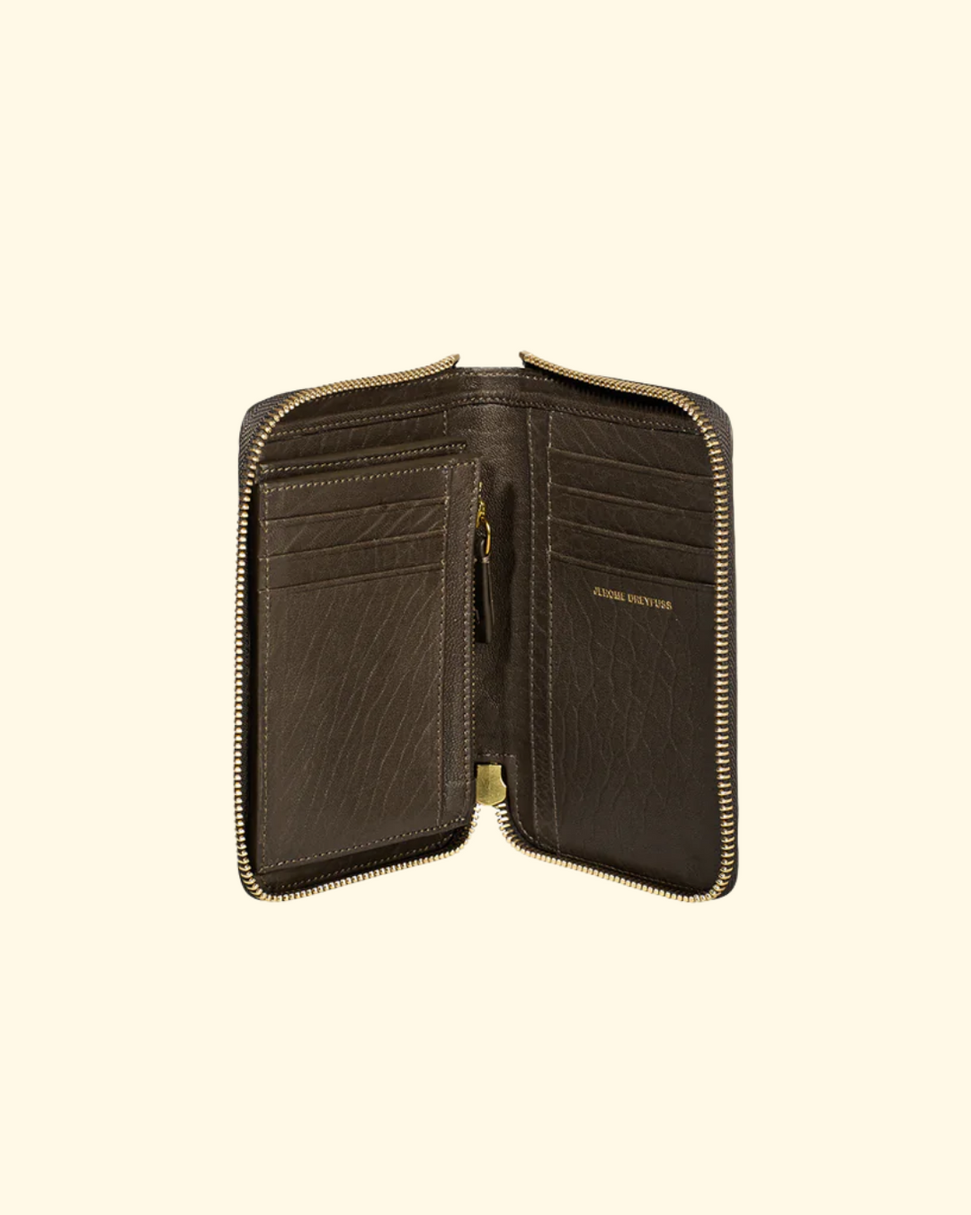 Julien Wallet | Kaki